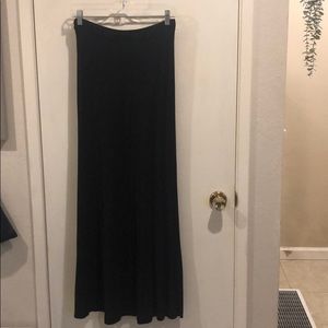 Ann Taylor black maxi skirt
